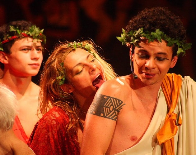 Teatro Oficina encerra temporada baiana do projeto Dionisíacas em Viagem